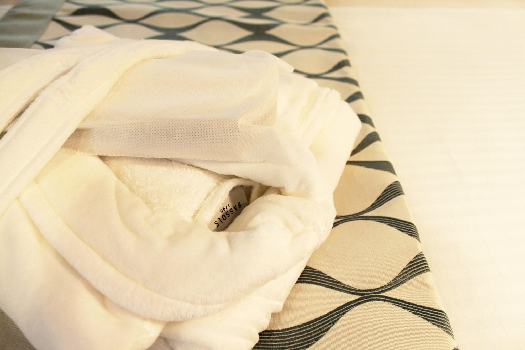 Hotel Pure Salt Garonda - Adults Only Playa de Palma  Exterior foto A close-up of a cotton sheet