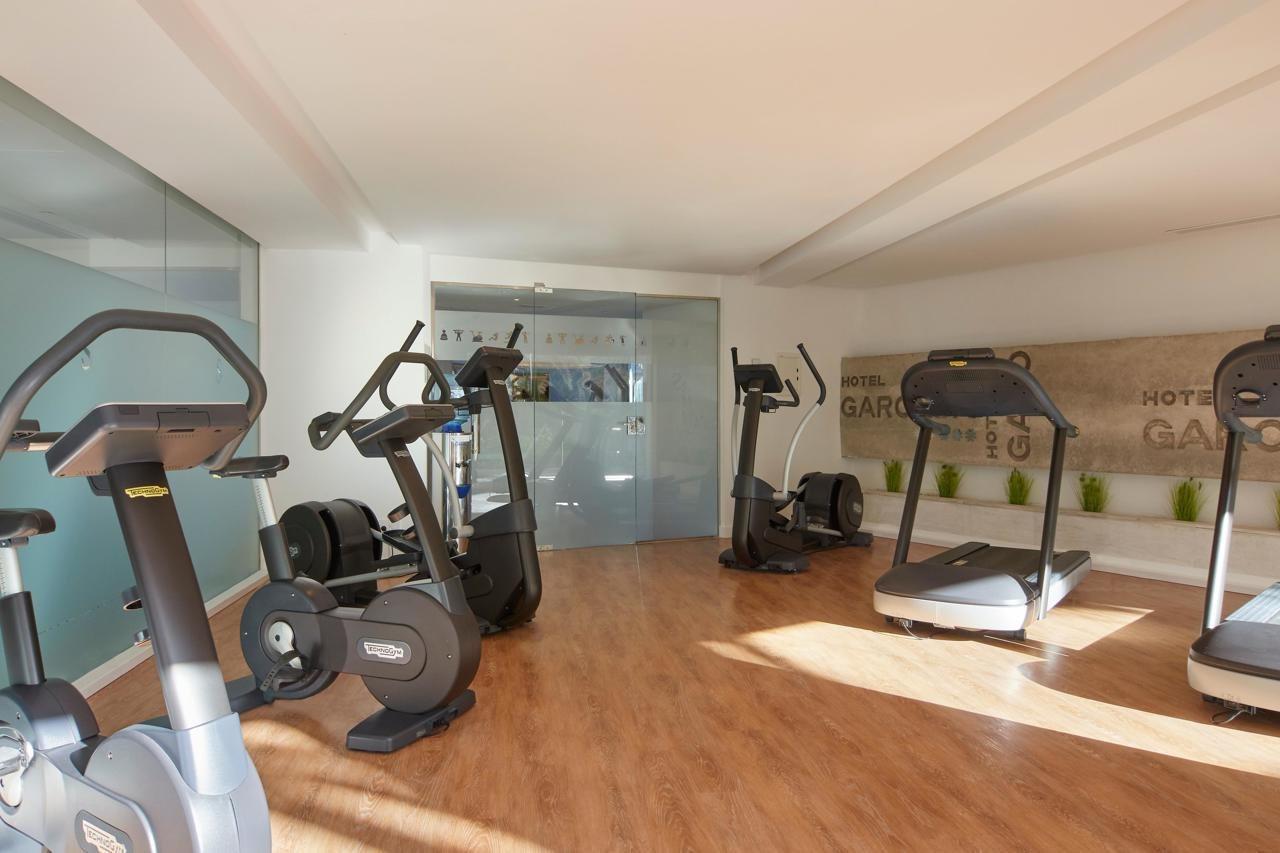 Hotel Pure Salt Garonda - Adults Only Playa de Palma  Exterior foto The gym at the hotel