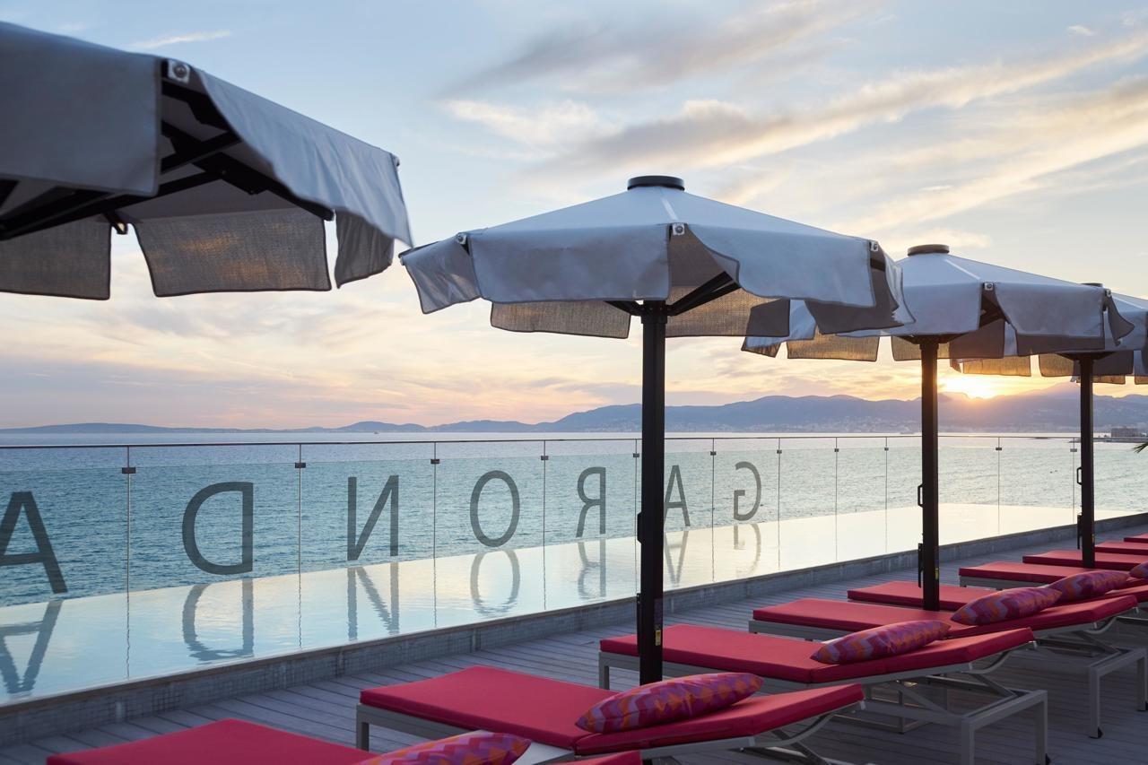 Hotel Pure Salt Garonda - Adults Only Playa de Palma  Exterior foto The Sky Bar